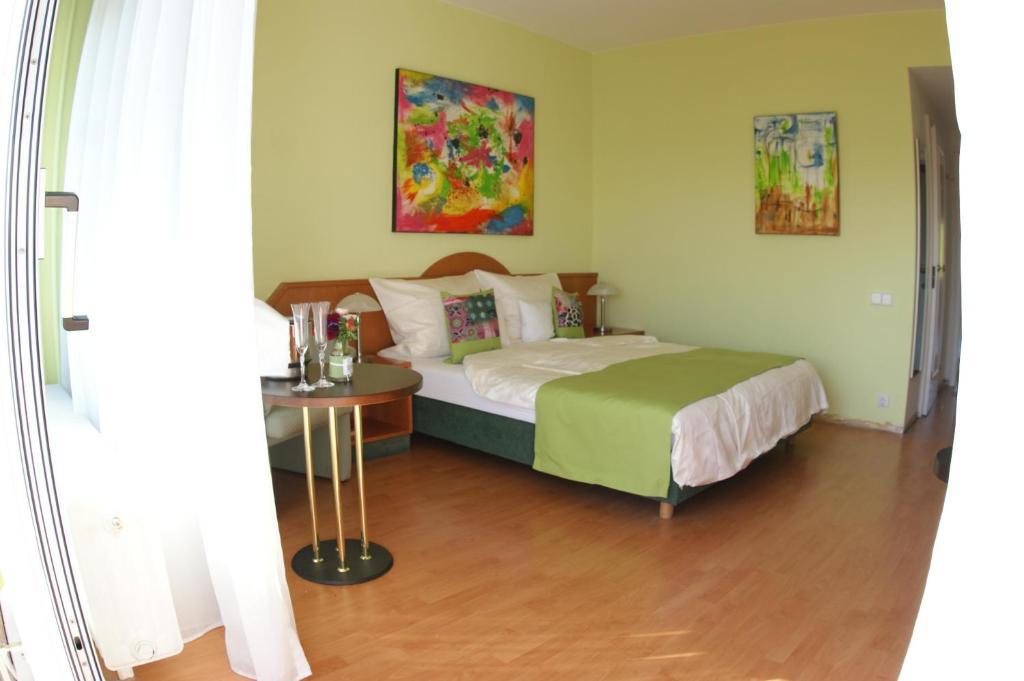 Hotel Tannenhof Baden-Baden Værelse billede
