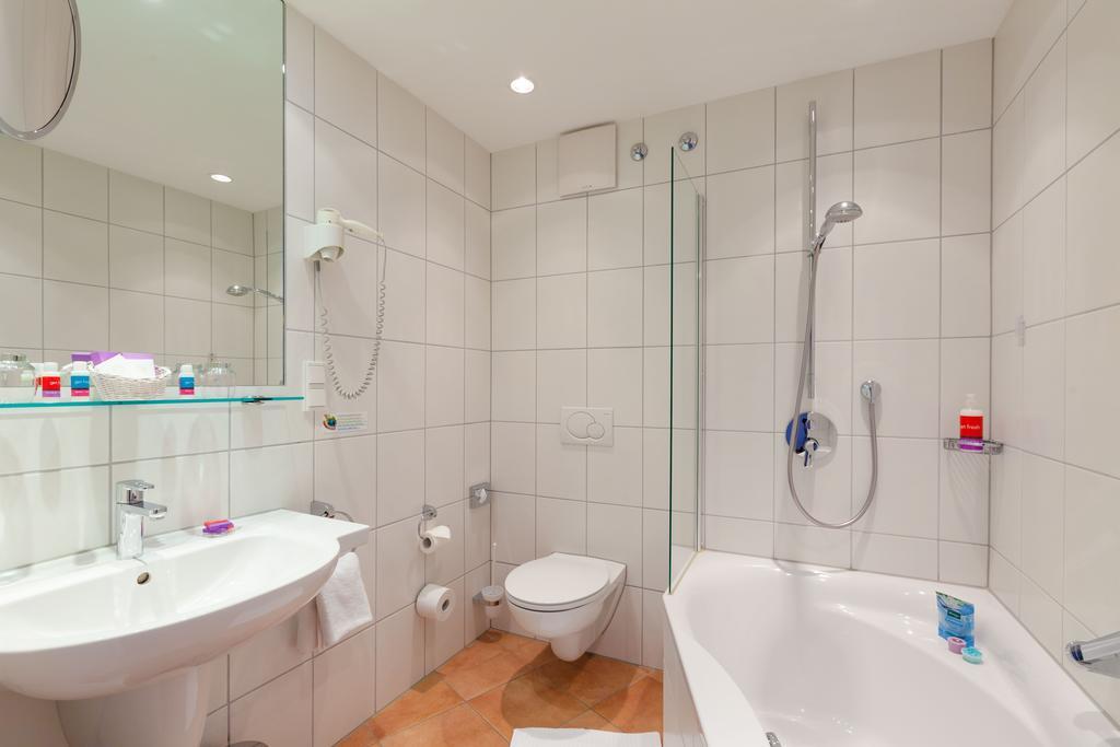 Hotel Tannenhof Baden-Baden Eksteriør billede